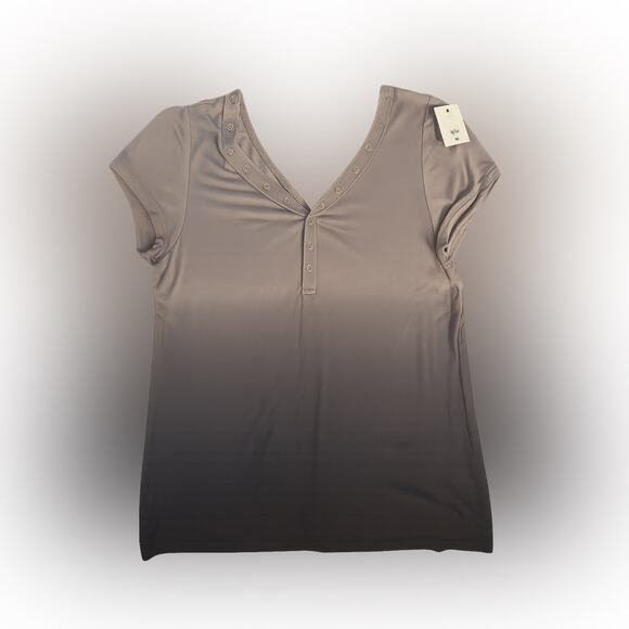 ✨ Stylish Gray & Black Ambre Women’s Top – New with Tags ✨NWT - Picture 3 of 3
